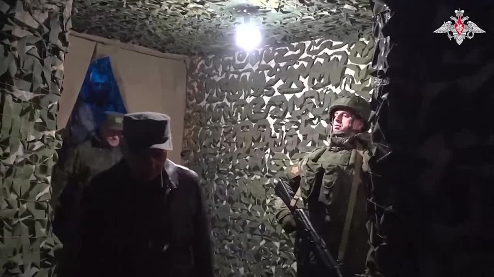 ����� 200 ������� ��� ������� � ���� � �������� ����� ��������, � ��������� ��� ��������� ��� ����� 100 �������, ������� ������ ����� � ���� ������ � ���� ����������� "�����"