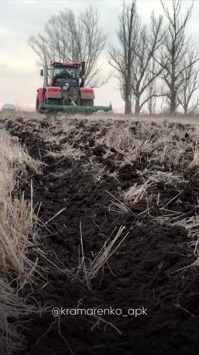 ����� ����������: ���� ������� ����� � ��������� ��������������� ������, ��� � ������ ������� �������� �������� �������� ��������, � ������ ���������� ���������� ����� � ������� ����