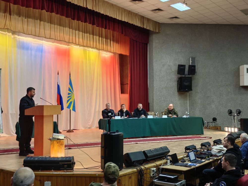 Денис Пушилин: Мы точно знаем, как много зависит от настоящих патриотов, энтузиастов, добровольцев. Именно как добровольческое подразделение зарождалась бригада беспилотной авиации ГРОМ «Каскад»