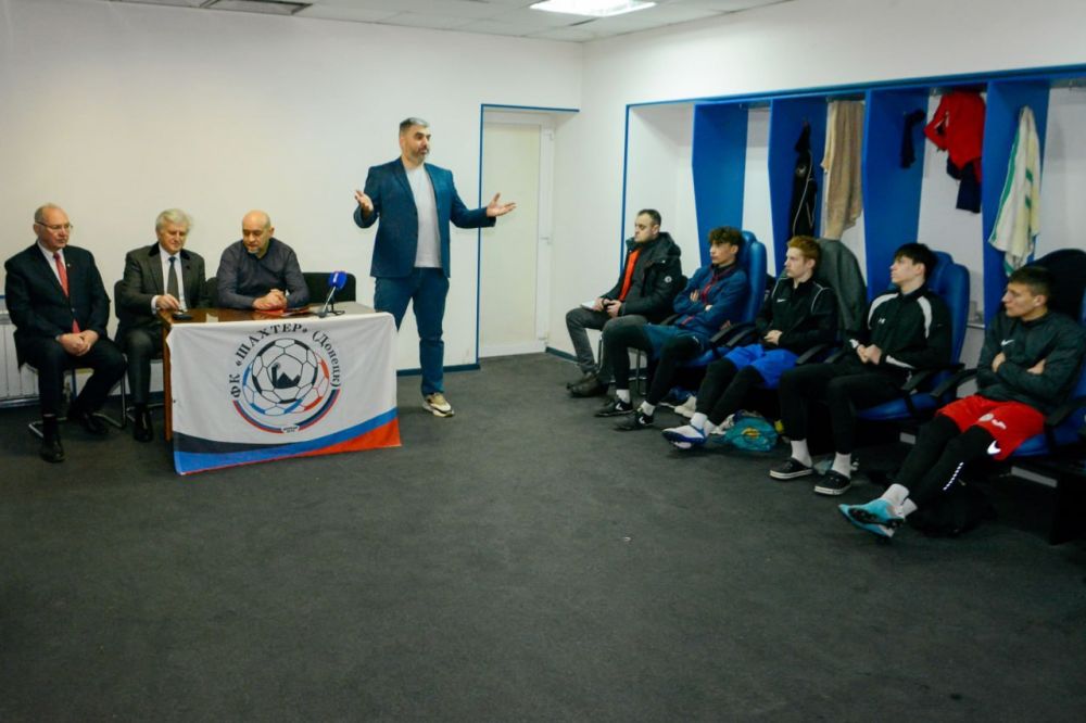 �������� ������� ������� � �������� ����������� ����� ������� (������)