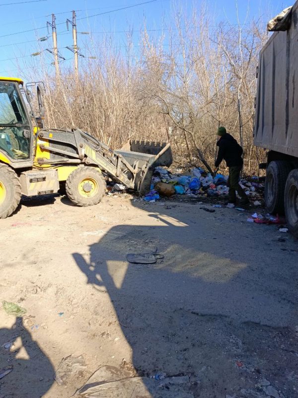 Василий Ткачук: Сегодня администрацией Калининского района г. Донецка, МУП АГД "Управляющая компания Калининского района г....