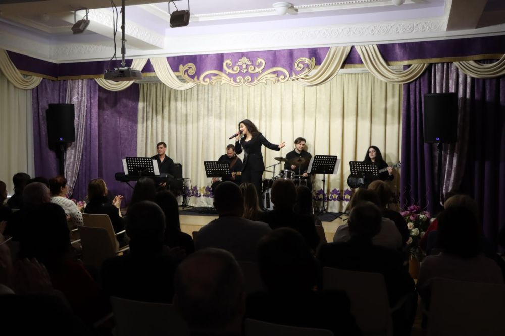 Приятный вечер для хорошего настроения