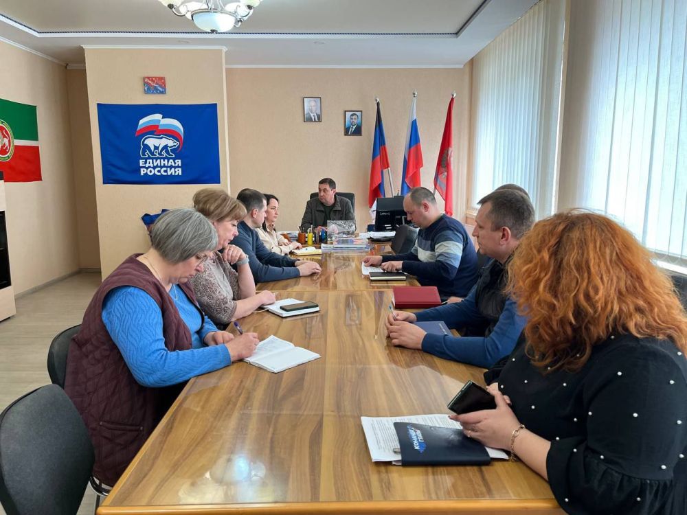 Константин Зинченко: Провел установочное заседание штаба по взаимодействию шефа-региона ЯНАО и Волновахского муниципального округа