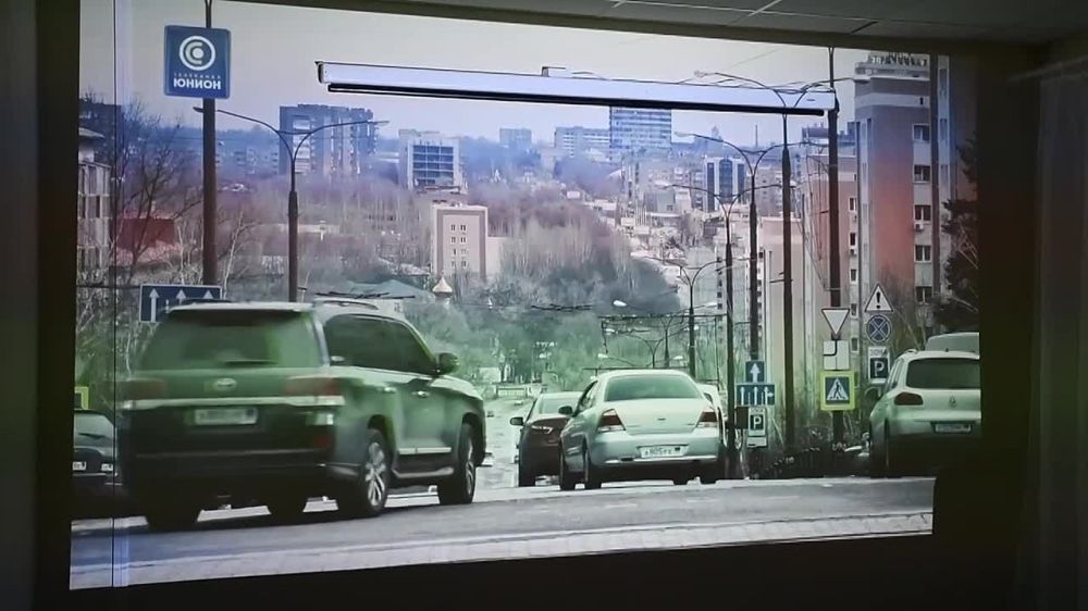 Добро делать здорово. В городе Дебальцево состоялось торжество, которого давно и с нетерпением ожидало молодое поколение горожан. В городе воинской славы открылся молодежный центр имени Настоящего Человека – депутата и волонтера Марии Пироговой