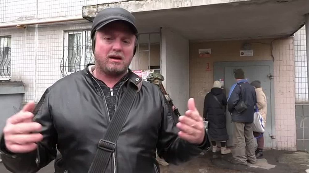 Патрик Ланкастер: Досрочное голосование в Донецке для пожилых людей