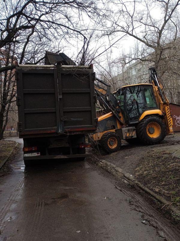 Василий Ткачук: Сегодня администрацией Калининского района г. Донецка, МУП АГД "Управляющая компания Калининского района г....