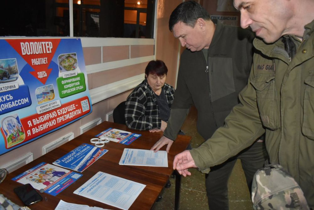 Игорь Лызов: Волонтер работает здесь