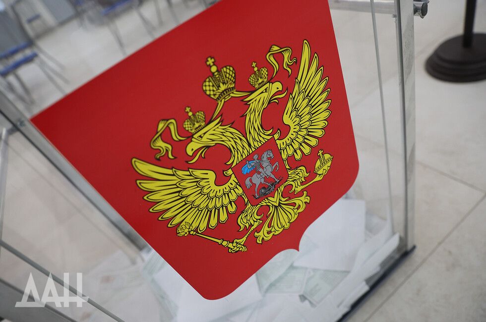 Второй день основного этапа выборов Президента России начался в ДНР