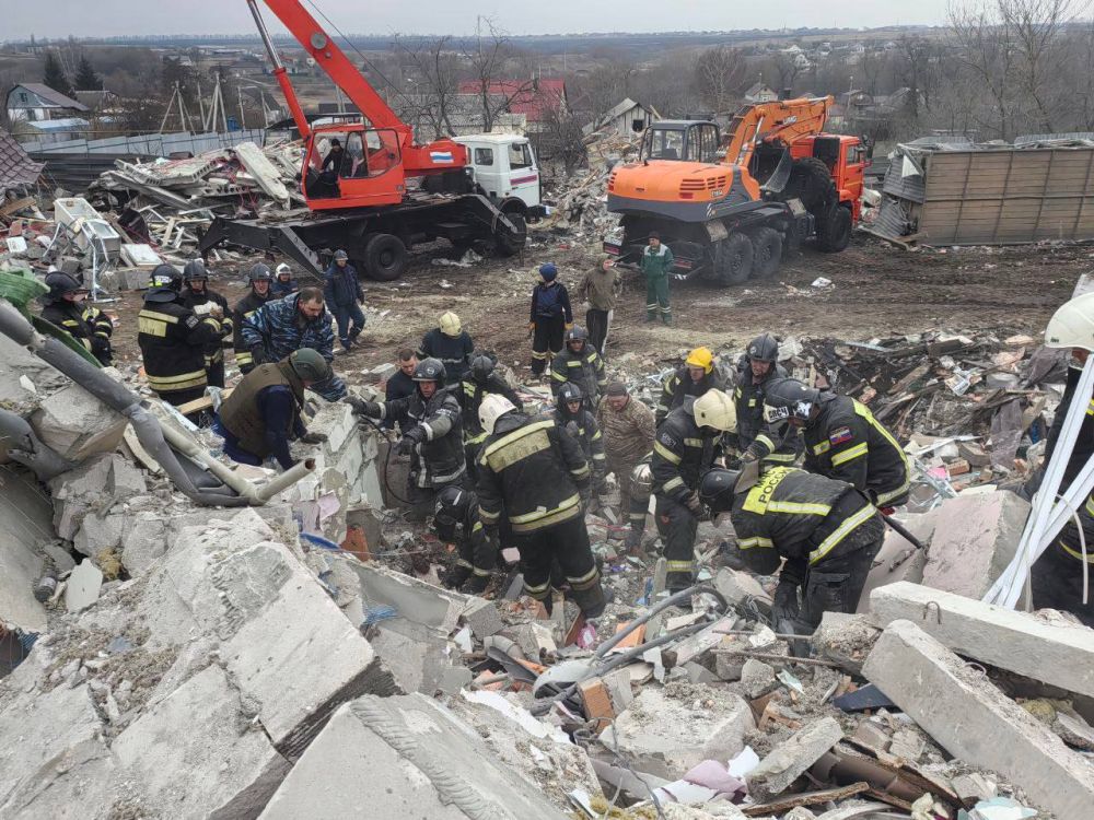������ ����� ����� ����� ������������ �������, ��������� ������� � ����������