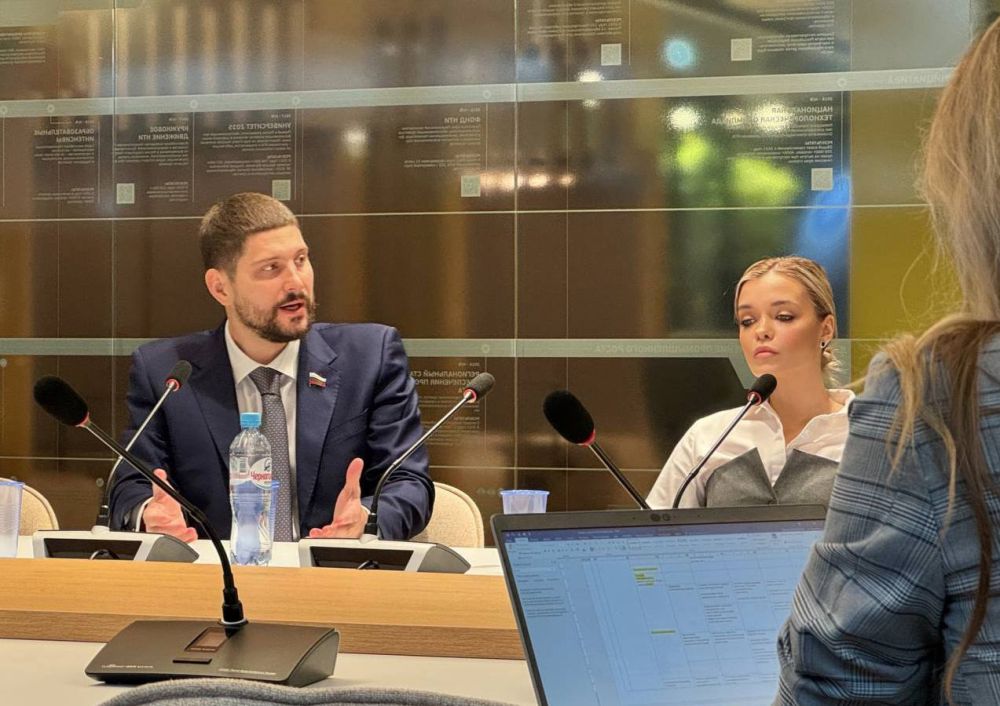 Александр Волошин: Участвовал в рабочей встрече в Агентстве стратегических инициатив