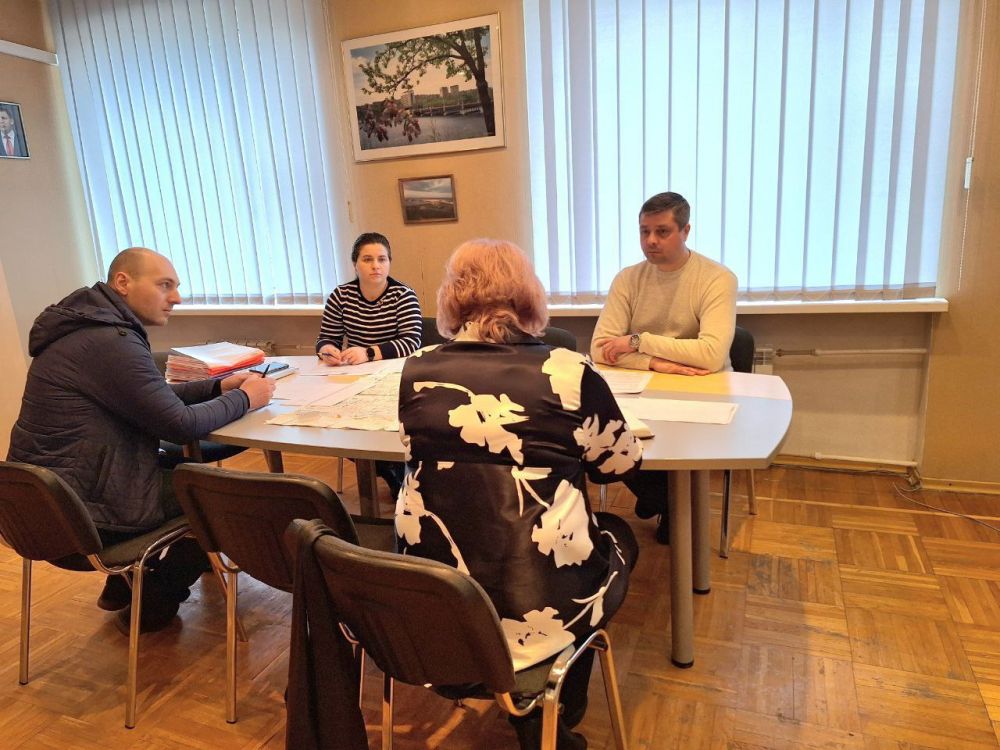 Василий Ткачук: Сегодня провел рабочее совещание с представителями ГУП ДНР «ДОНСНАБКОМПЛЕКТ»