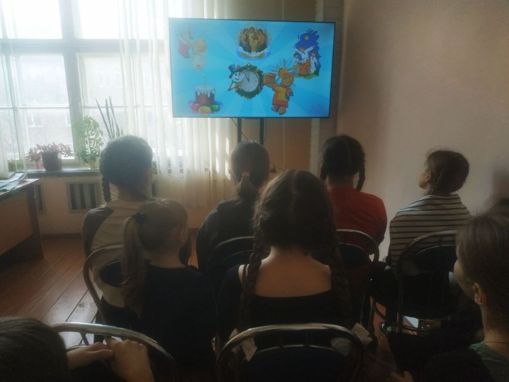 В Комсомольском прошло мероприятие на тему «Народы нашей страны»