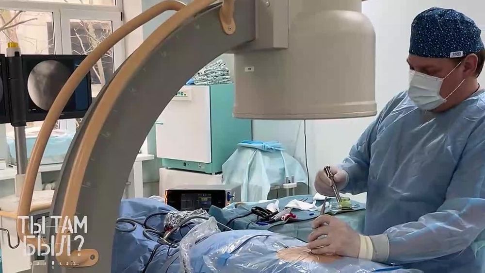 Павел Кукушкин: Впервые в ДНР проведена сложнейшая эндоскопическая операция на позвоночнике при тяжёлой симптоматике