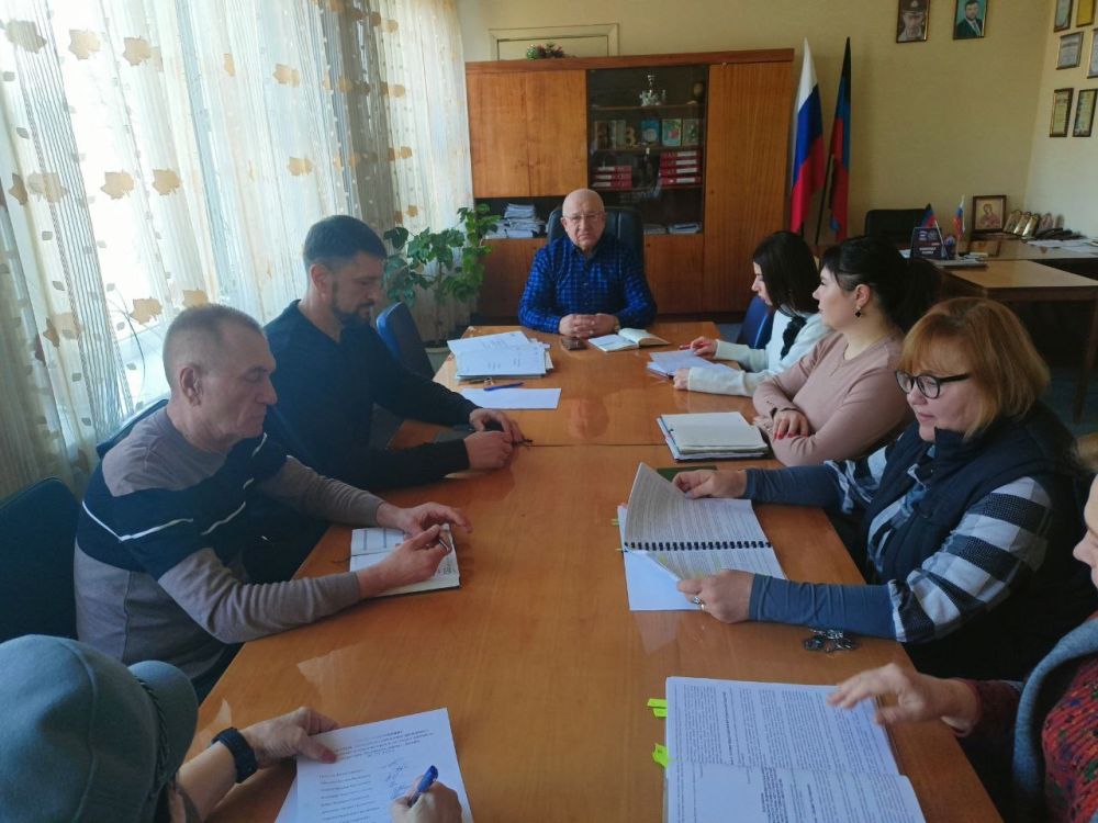 ������� ���������: ������ ����������� ����� ������������� ����������� ������ �. ������� �������� ���� ��������, ����� �������� �� ������������ ������������ ������ ����� ���������� � ���������� ������ �������� �� ���������� ����������� ������ �. �������