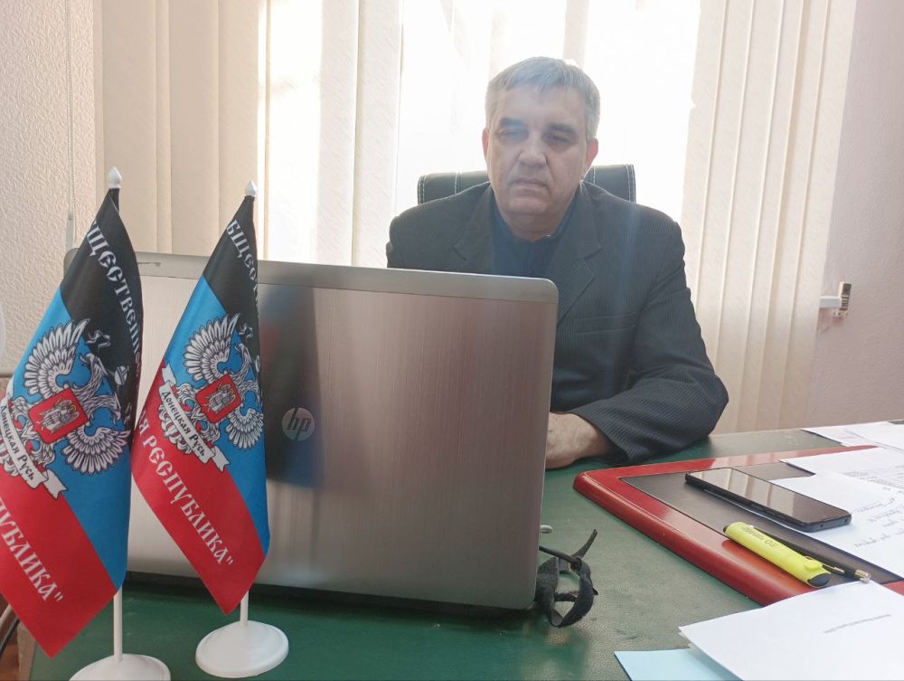 �������, 28 �����, � ������ ���������������� ������ ����������� ����� ������������� ���������� ������ ������ �������� ������ ������� ������ ������� c �������� ����������� ��������� �������� � 9 �� ���