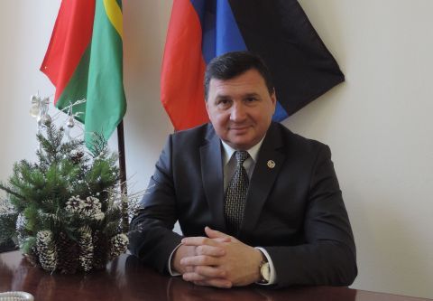 Игорь Лызов: Во вторник провел аппаратное совещание с начальниками управлений, отделов, секторов администрации округа