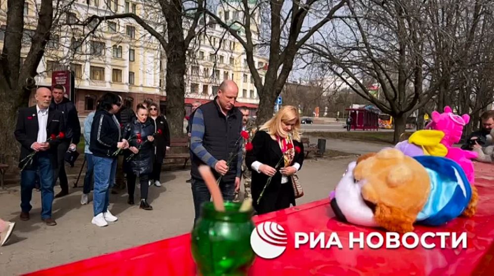 ������ ������� ������� ������ �������� �������� ���������� � ��������� ��� ������, �������� ����� � ����� "������"