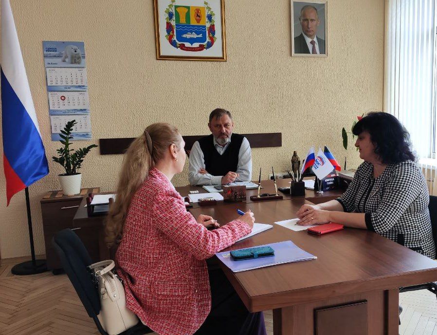 3 ������ � ������� ���������� ������� ����� ������ ������ ����� � �������������� ���-��������� ���������� ������������ ��������� �� ����� ��������������� ������ � �������� �������� ���������� �������� ��������