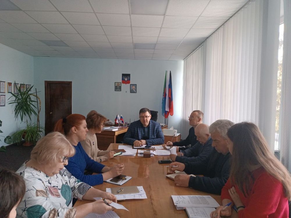 ������� �������: �������, 5 ������, ������ ����������� ��������� �� ������� �������� � �������� ������������ ����� � ������������� ����������� ������������� ������������� ������