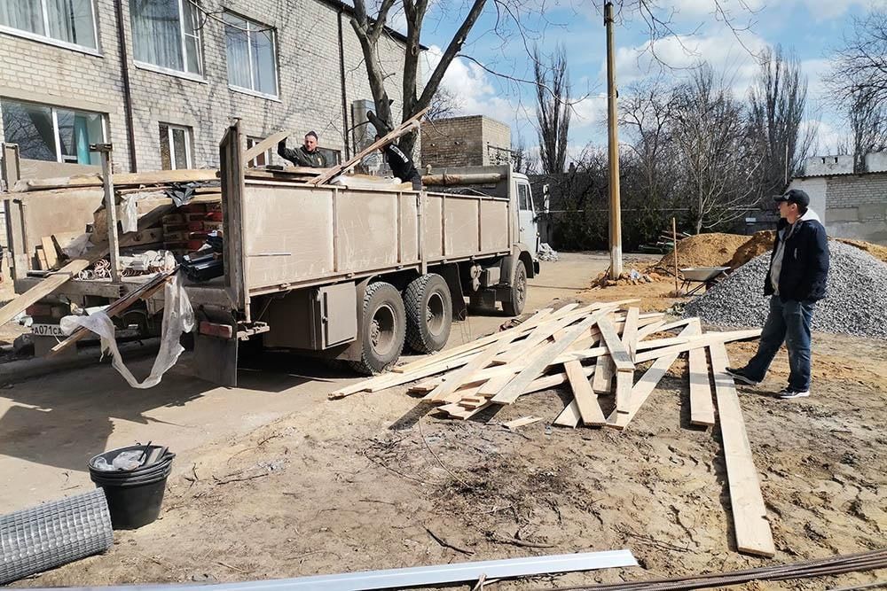 Игорь Лызов: Амурская область продолжает ремонт детского сада Амвросиевки