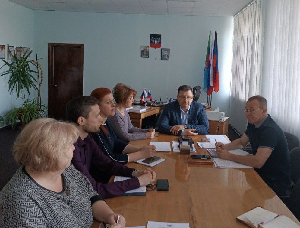 ������� �������: �������, 9 ������, ������ ����������� ��������� �� ������� �������� � �������� ������������ ����� � ������������� ����������� ������������� ������������� ������