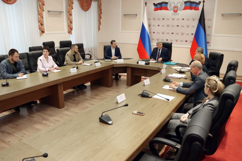 ����-������� �������� ������ ������� ������ ������� � �������� ������������� ��������� ����������� ������-������������� �������� � �������� ������������� ���������