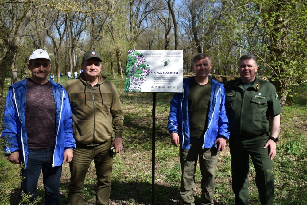 Глава администрации Амвросиевского муниципального округа, секретарь Амвросиевского местного отделения партии «Единая Россия»...