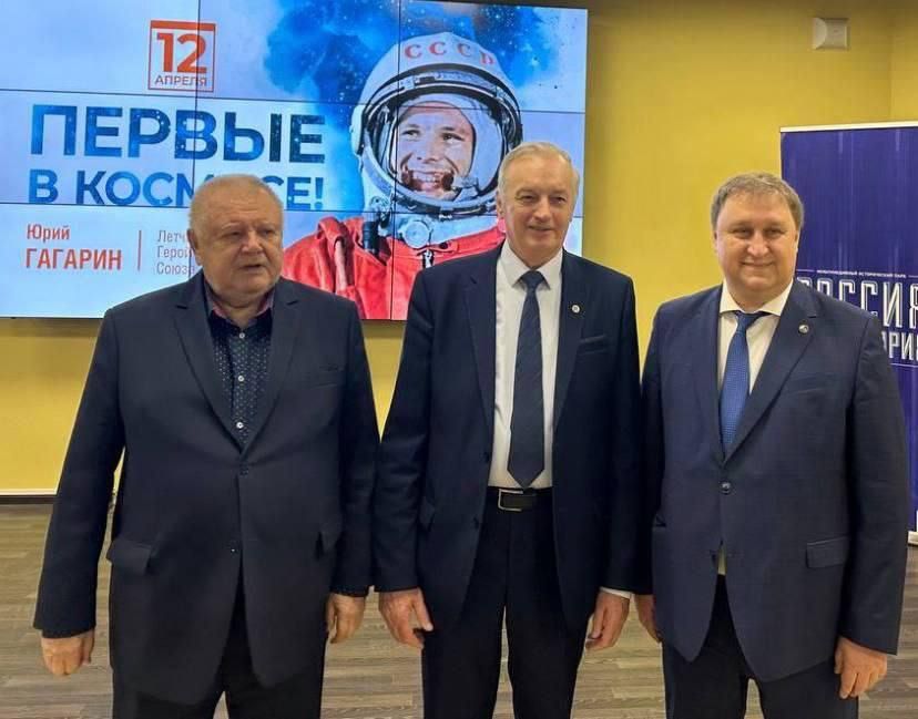 � ���������� ��� ������������ ������ �������� ����� �������, �������, ����������� � ���