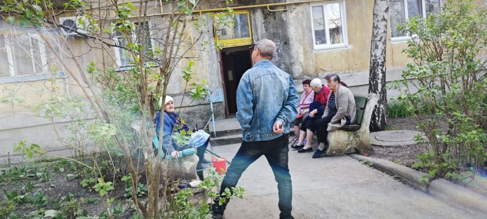 �������, 12 ������, ����������� ����������� ����� ������������ ���������� ������������� ��������� �������� ������ ������� � ���������� � ������� ����� ����