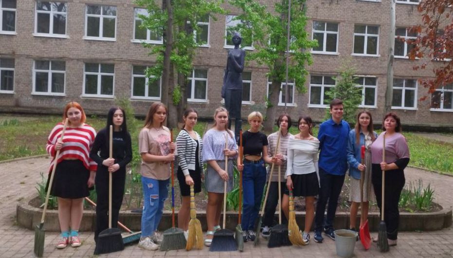 ������� ������: �������, 18 ������, � ������ ������������� �� ��������������� �������� � ���������� ����� "�������� ����������� �������", � ����� ��������� ������������� ������������ ������ "������ ������ " ������� "������ �������"