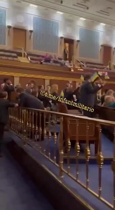 ������������ ��������� ��������� ������ ������ ������� � 61 ���� ����