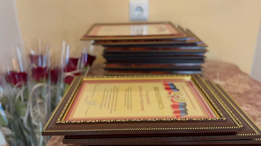 �������� ������: � ������ ������ �������� ������� ������� ����, ����������� 10-����� �������� �������� ����������