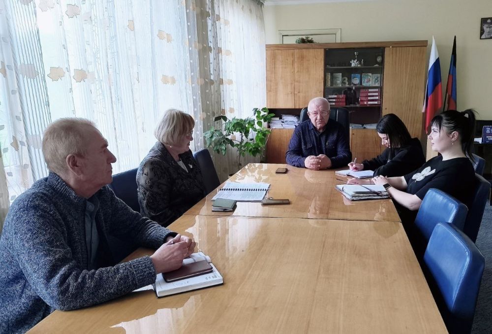 ������� ���������: ������ ����������� ����� ������������� ����������� ������ �