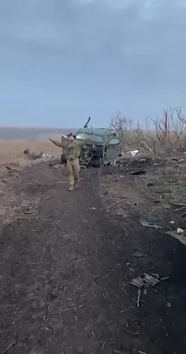 ������ �������: ������������ ����� �.�. ��������� ��� YPR-765A1 � ��������������� Roshel Senator ���������� ������������