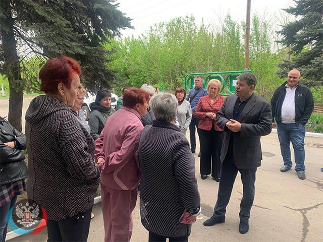 Глава города провёл сход граждан с жителями посёлка Грузско-Зорянское