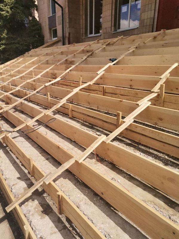 �������� ������� ������� �������� � ����� � 2 �����������