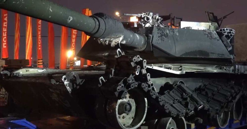 ���� M1 Abrams ��������� �� �������� ���������� �� �� ��������� ����