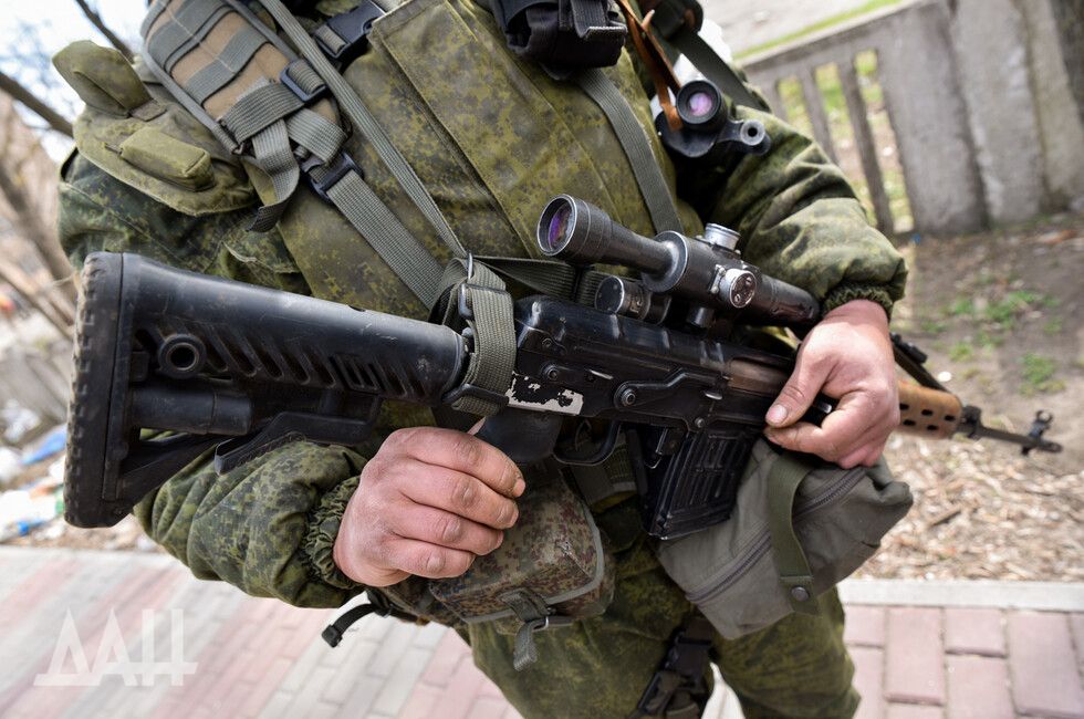 Турчак заявил, что в РФ планируют передавать на нужды СВО конфискованное оружие и боеприпасы