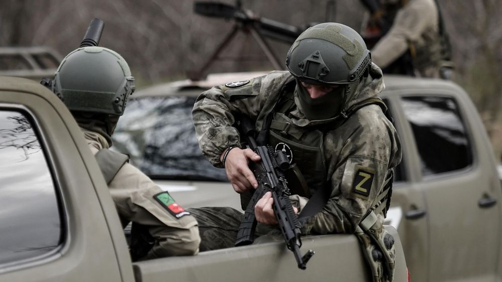 "С боеприпасами у врага все в порядке": военный эксперт о том, как сейчас нужно действовать в Часов Яре