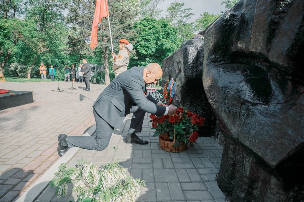 ���� ������: � ���������� �������� ���������� ������ � ������� ������������� ����� ���������� ������������ � ���� ������