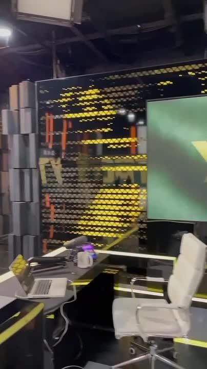 УТРО Z на СоловьёвLIVE. С 7.00 до 9.00 в студии - БОРИС ЯКЕМЕНКО С ДНЁМ ПОБЕДЫ В программе: - День Великой Победы