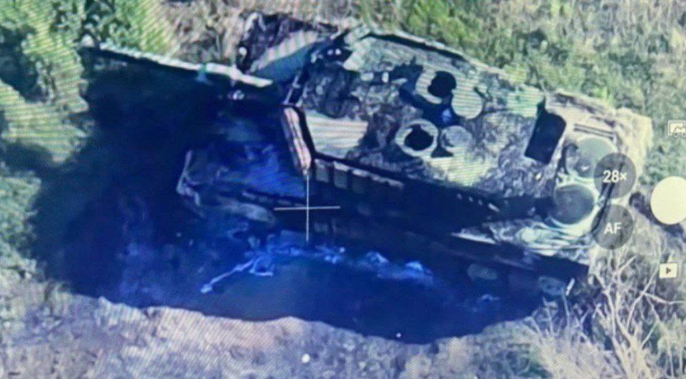 Уничтоженный на Марьинском направлении немецкий Leopard 2A4 ВСУ с контакт-1
