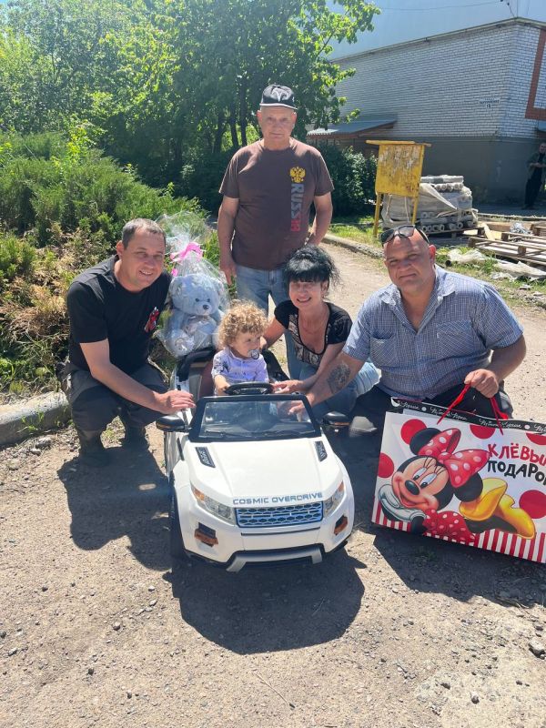 Константин Зинченко: Максиму из Волновахи сегодня исполнился год!