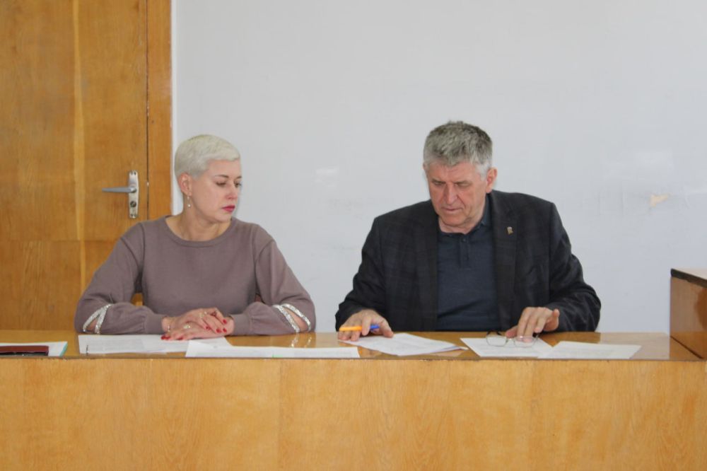 Состоялось заседание комиссии по приёму и распределению гуманитарных грузов