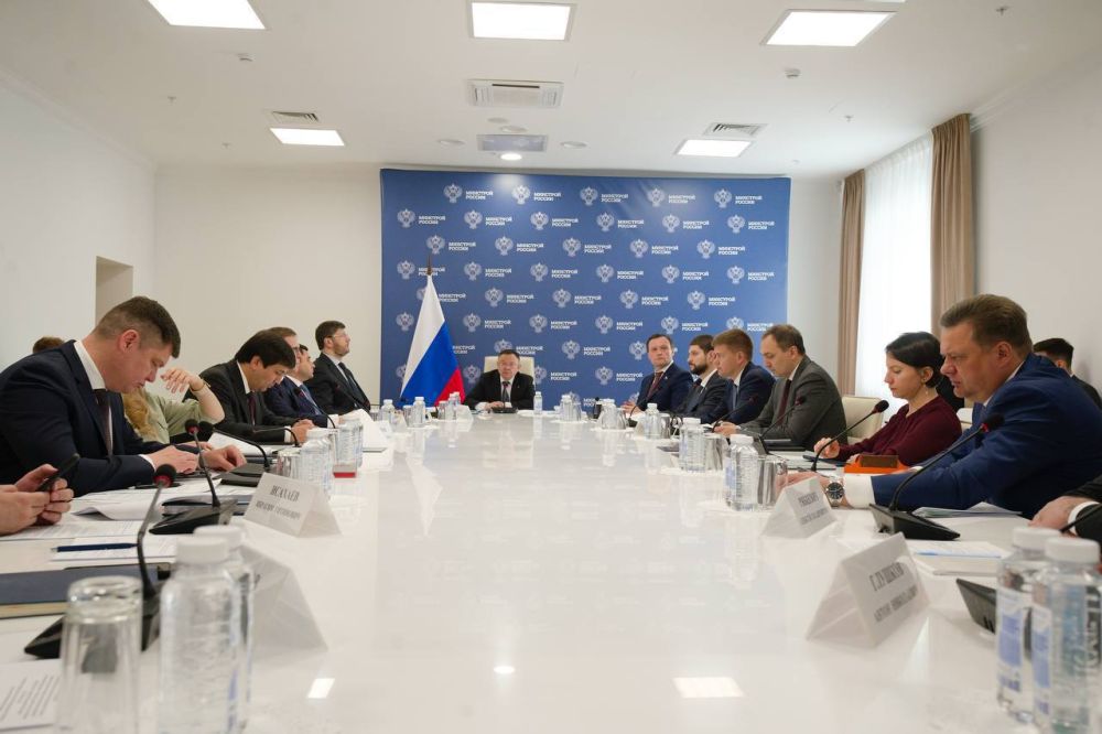 Александр Волошин: Совещание в Минстрое России