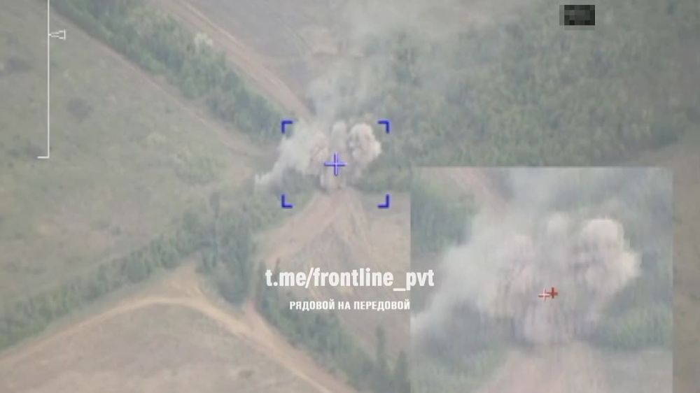 Борис Рожин: Северское направление. Парни с Рядовой на передовой публикуют кадры уничтожения украинской бронетехники вместе с замаскированной позицией