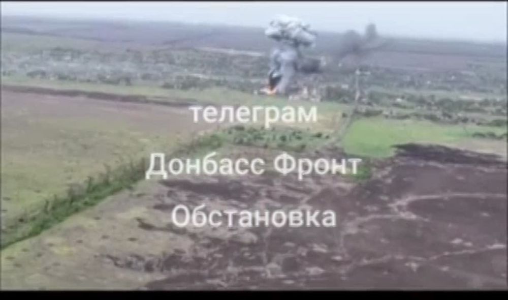 Борис Рожин: Подрыв боекомплекта у вражеского танка в районе Красногоровки