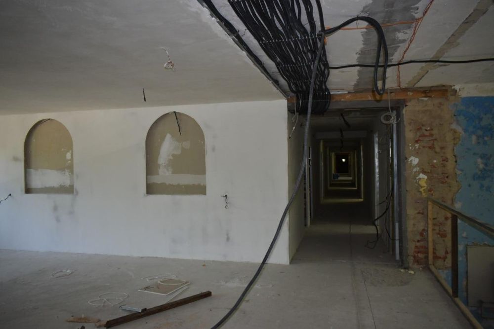 Игорь Лызов: В Амвросиевке при поддержке шеф-региона Амурской области полным ходом идет ремонт второго корпуса реабилитационного центра