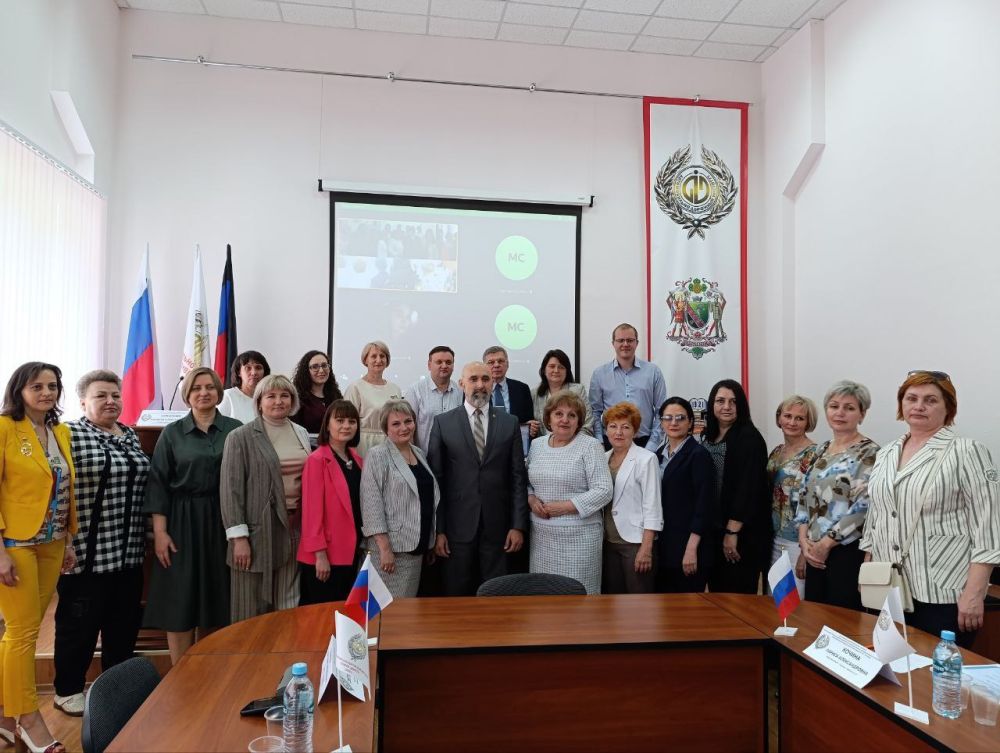 �� ���� ������������-��������� ��������� ��������� ������� ���� ����������� ������: ����� � ������������