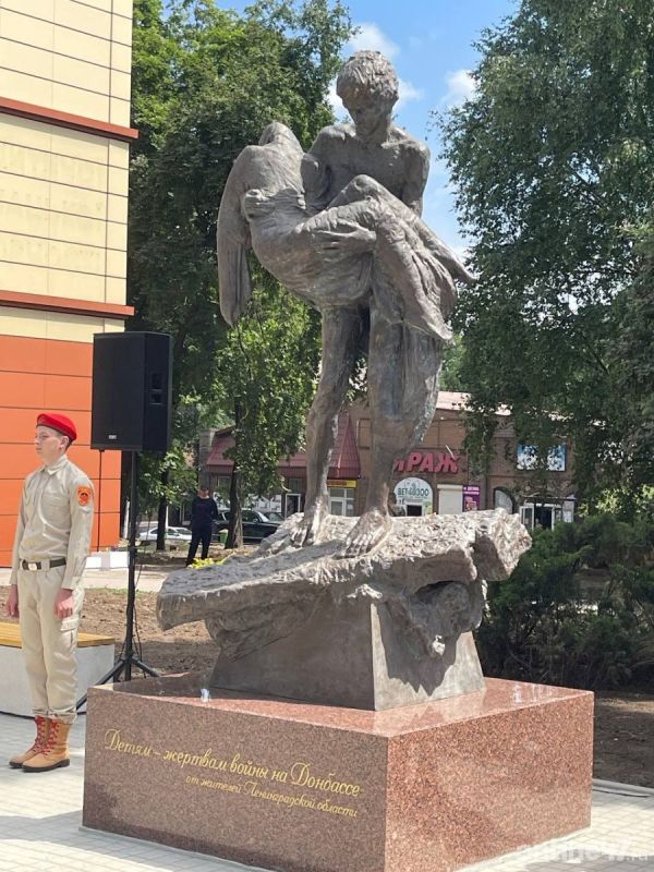 Александр Дрозденко: Наша задача сделать все возможное, чтобы поскорее наступило мирное время